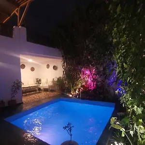 Appartement Dar Ben Daoud Avec Piscine Et Terrasse Privee, Fès